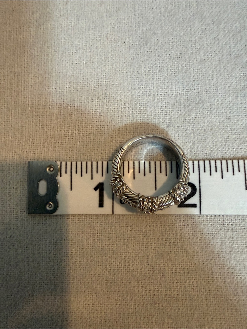 Judith Ripka Sterling Silver ring - Picture 4 of 7